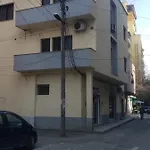 Split Rock * Tirana