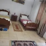 Hostel Split Rock Tirana